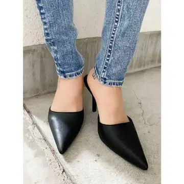 GYDA 포인티드 뮬 M