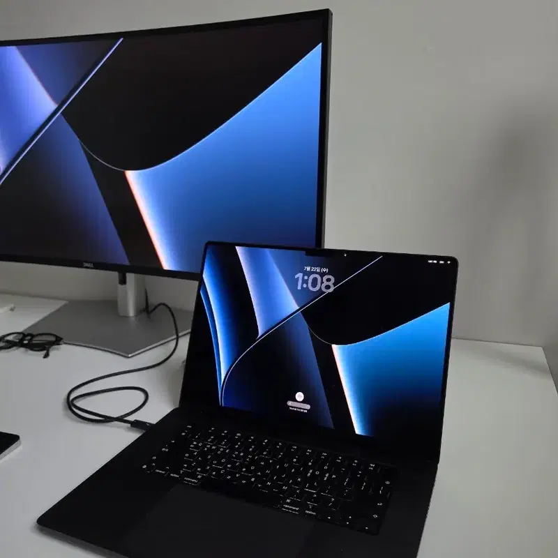 맥북프로 16 m3max 48GB / 1TB 판매
