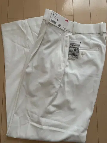 UNIQLO 턱 와이드 팬츠 사이즈 S 화이트