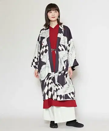 시게무네 타마오 와모노야 카야 모던 기모노 겉옷 비둘기 블랙 모노톤 대정 로망 후리후