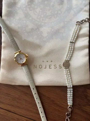 새상품급 NOJESS 노제스 여성용 손목시계