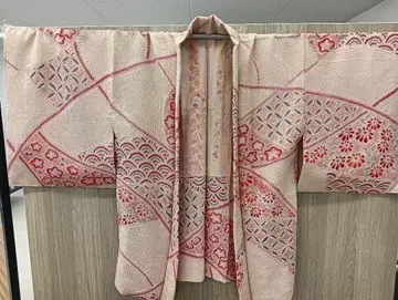 겉옷 기모노 쥐어짜기 꽃무늬 핑크 계열