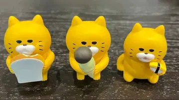 길고양이 대장 3점