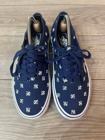 일본 미발매 미사용급 VANS x MLB 오센틱 양키스 US 기획