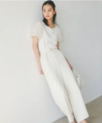 미착용 NATURAL BEAUTY BASIC 벨티드 와이드 팬츠