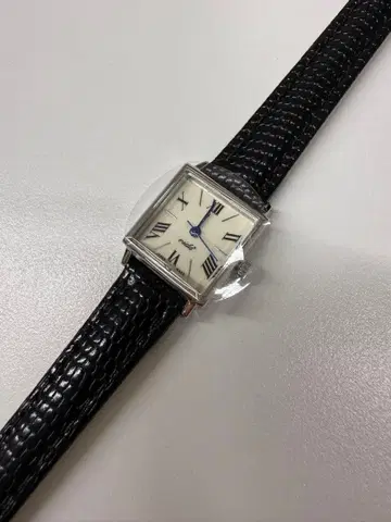 VIDA+ 비다플러스 Orderly 아날로그 손목시계