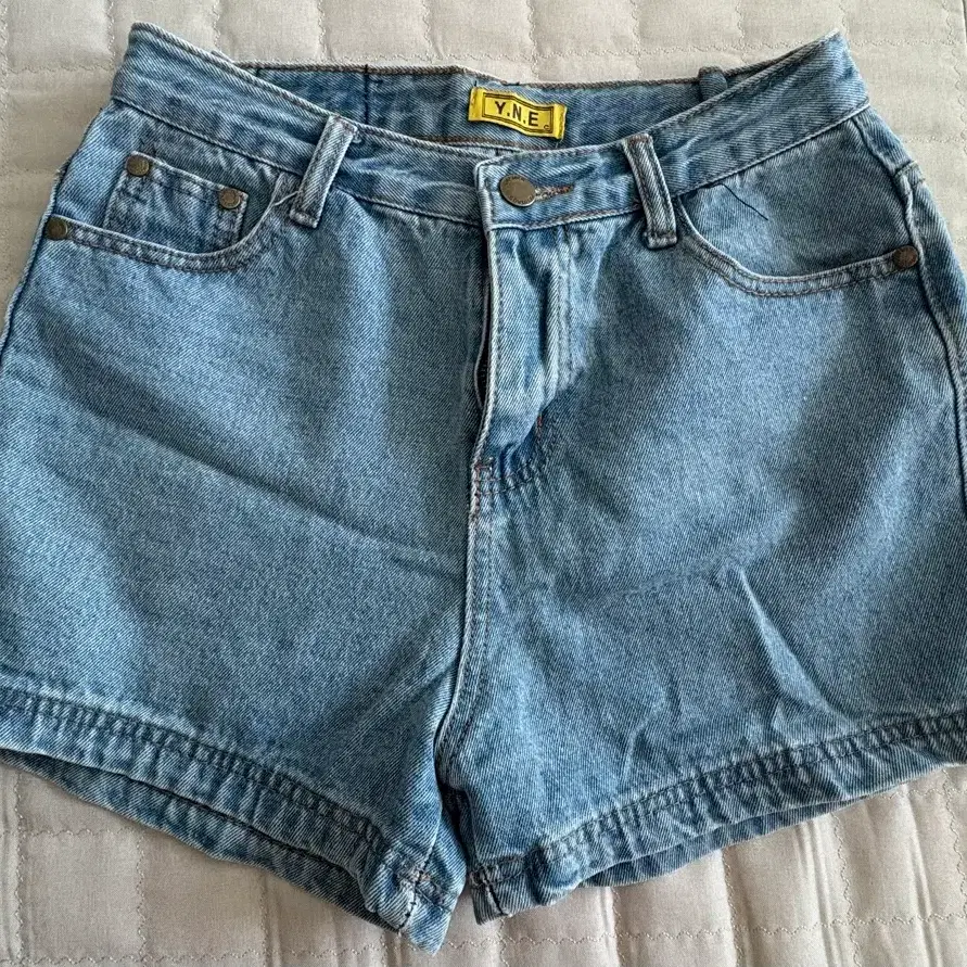 연청 데님 숏팬츠