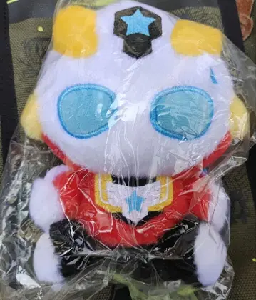 푹신푹신 앉은 봉제 인형 울트라맨 타이타스