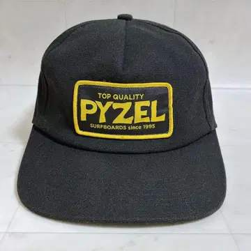 PYZEL 90년대풍 스냅백 햇 - 캡 블랙