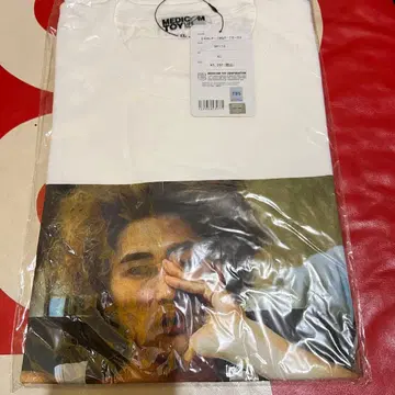 미개봉품 IWGP x MEDICOMTOY T셔츠 킹 쿠보즈카 요스케