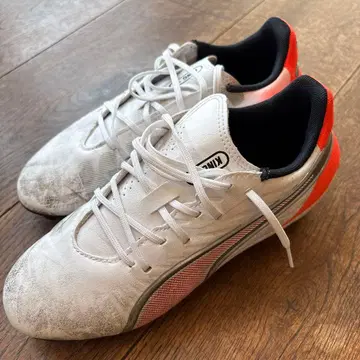 PUMA KING 축구 스파이크 화이트 21.5cm