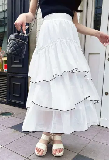 INGNI 티어드 롱 스커트 화이트