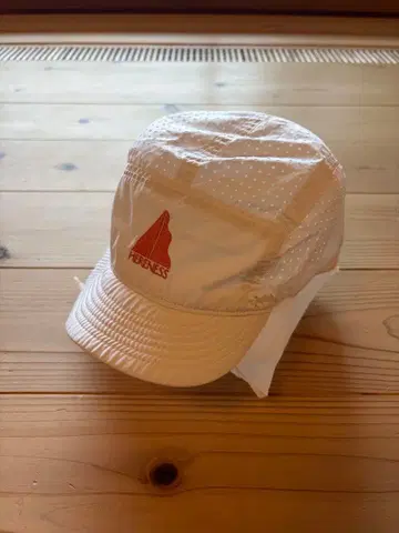 HERENESS 메쉬 캡 화이트