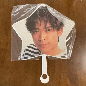 V6 사카모토 마사유키 별 모양 부채
