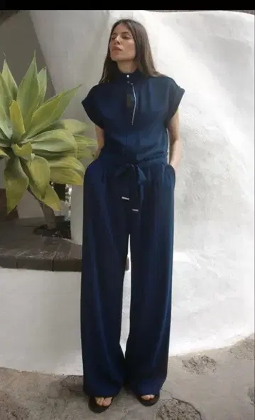 ZARA 점프수트 네이비 올인원