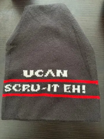 UCAN SCRU-IT EH! 니트 모자 비니