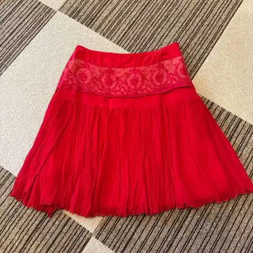 Blumarine 플레어 스커트 레드 자수 이탈리아제
