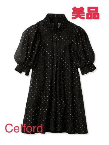 #CELFORD 셀포드 도트 무늬 퍼프 슬리브 블라우스