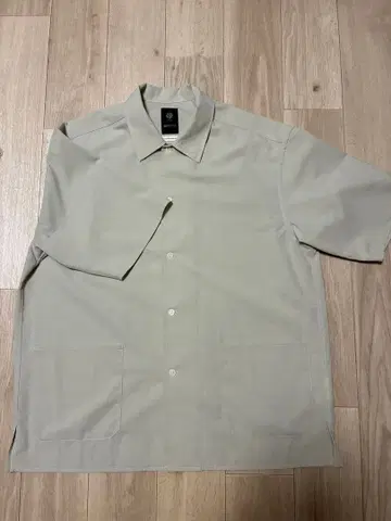 [ UR TECH DRYLUXE ] SHORT-SLEEVE SHIRTS