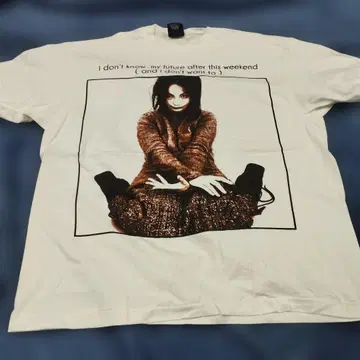 Bjork XL 사이즈 T셔츠