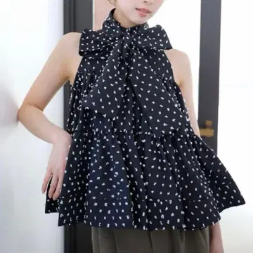 SNIDEL 도비 도트 티어드 블라우스 블랙 도트