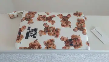밀크 보이 곰 파우치