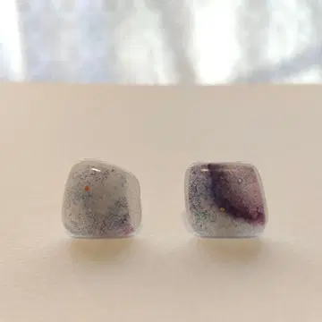 유리 금채 귀찌 MUTSUMI HAGIWARA