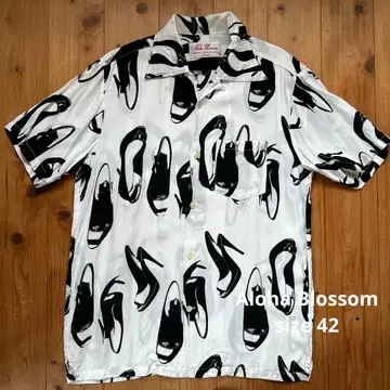 Aloha Blossom 아로하 셔츠 사이즈 42 펌프스 패턴