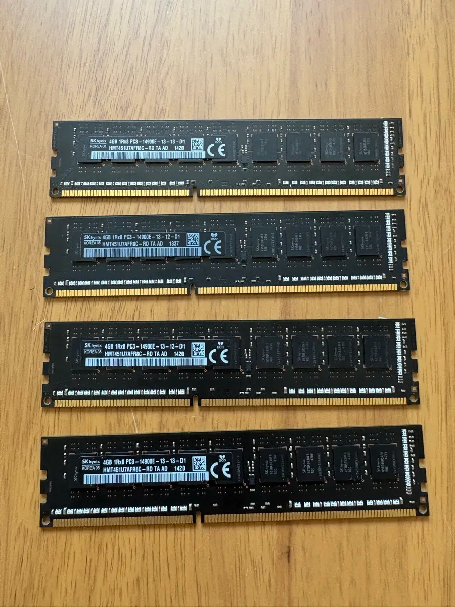 SK하이닉스 DDR3 4GB PC3-14900E 램 4개