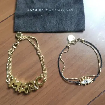 MARC JACOBS 팔찌 2개 세트 수납 봉투 포함