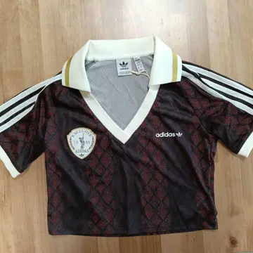 새상품 adidas 피케 셔츠 1983 한정판 M 사이즈