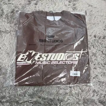 EMESTUDIOS 티셔츠 브라운