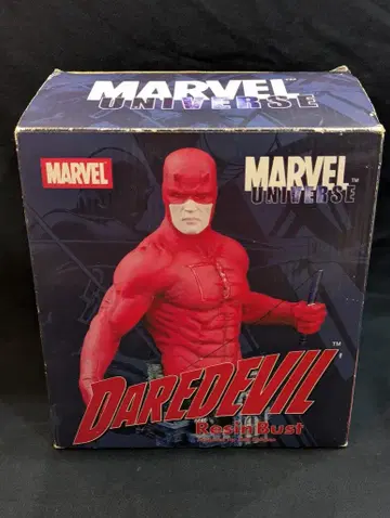 DIAMOND SELECT RESIN BUST DAREDEVIL