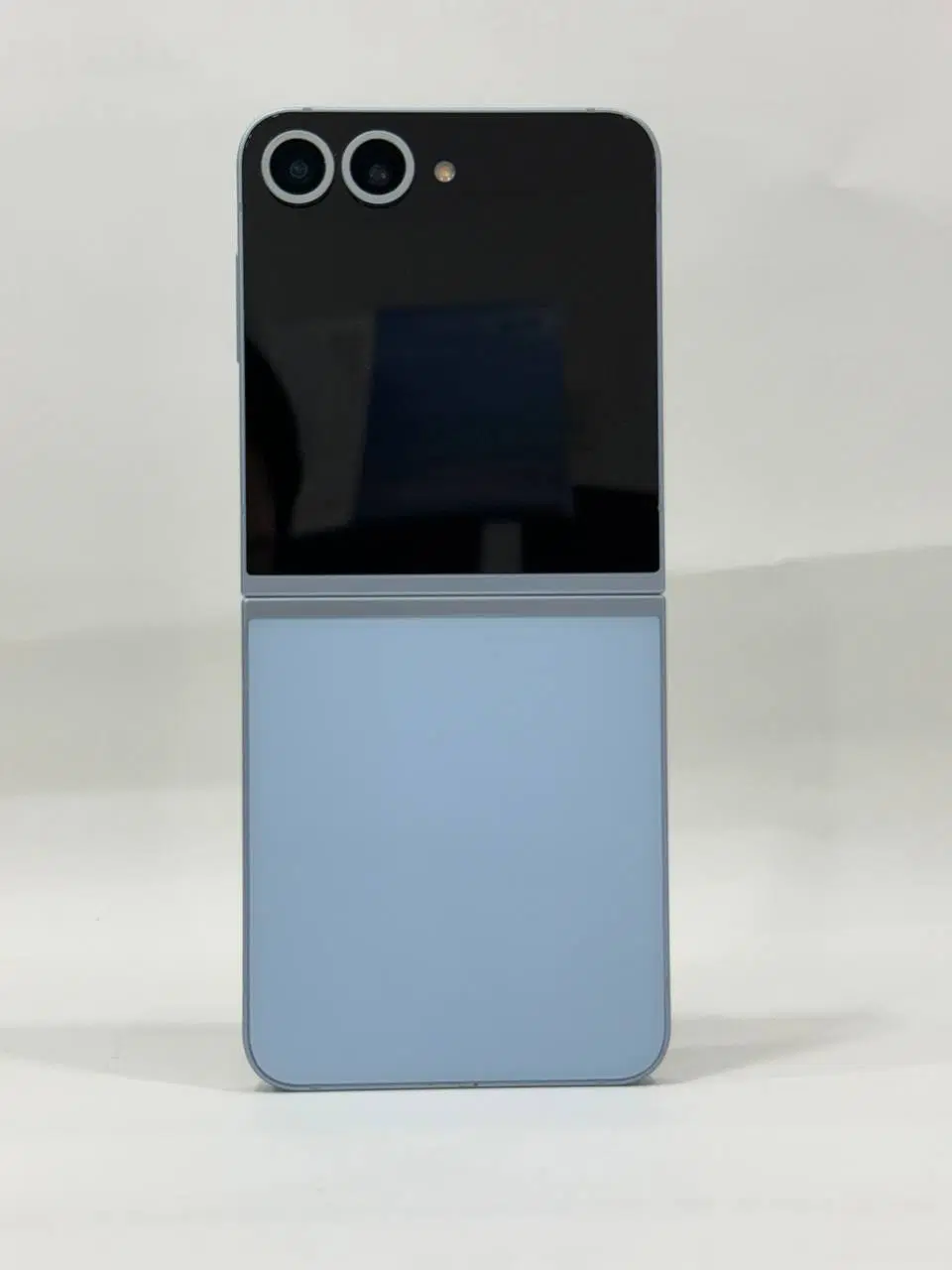 무잔상)갤럭시Z플립6 블루 256GB Y2074