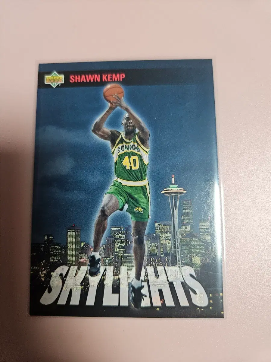 NBA)숀 켐프 1993 Upper Deck Skylights