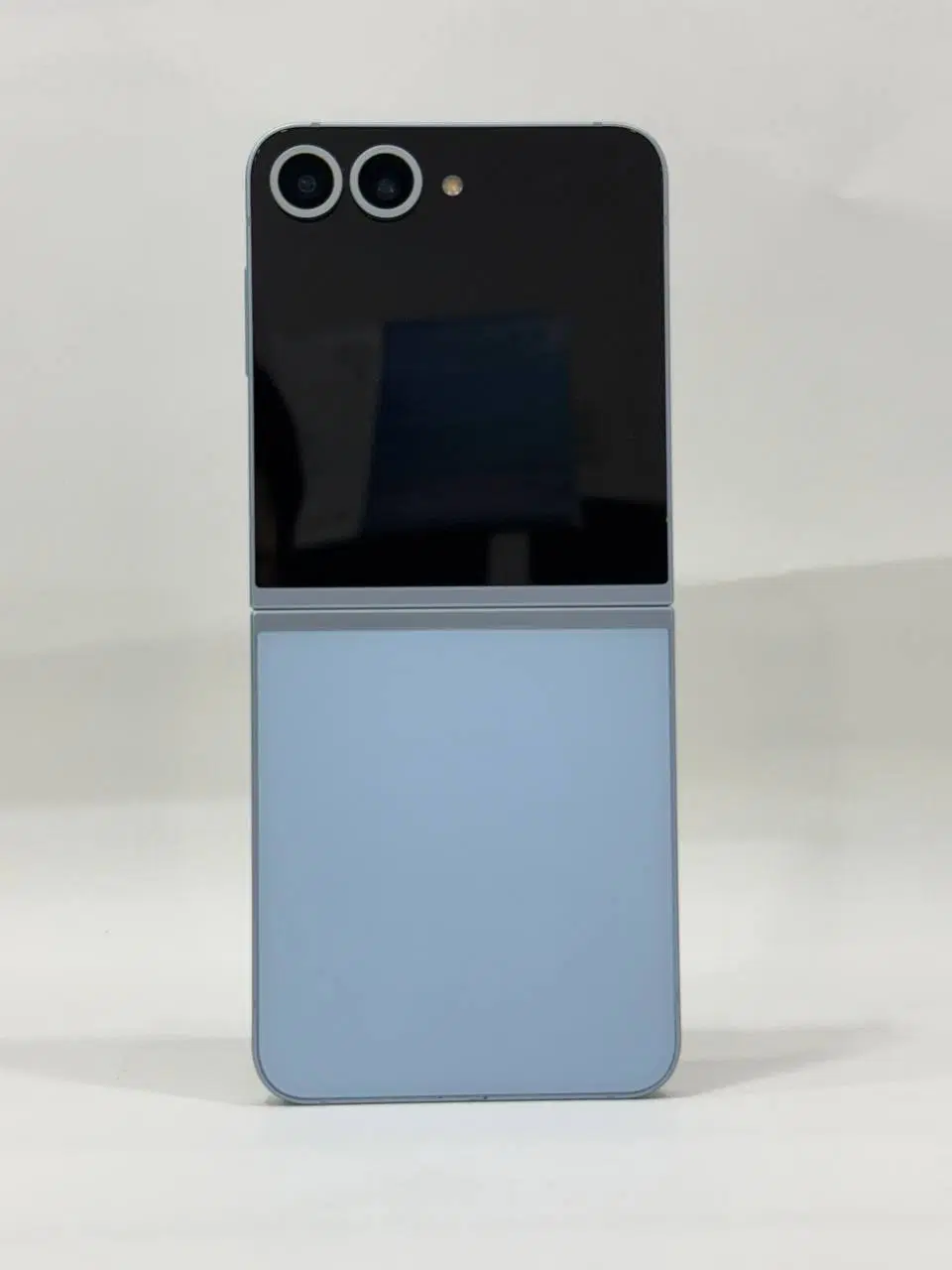 무잔상)갤럭시Z플립6 블루 256GB Y2074