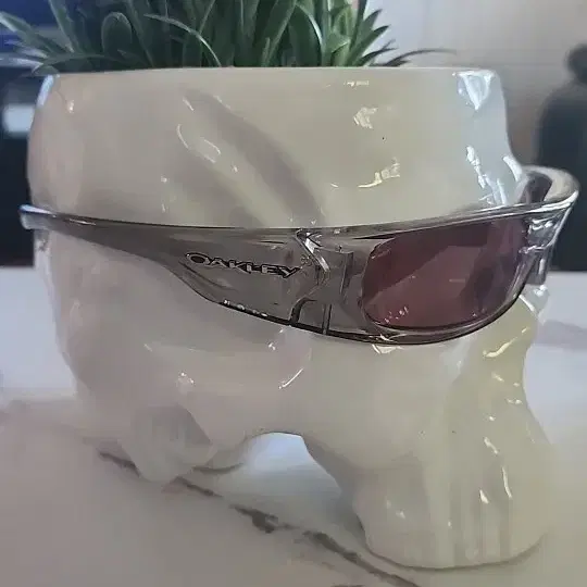 オークリー サングラス透明フレームレンズ