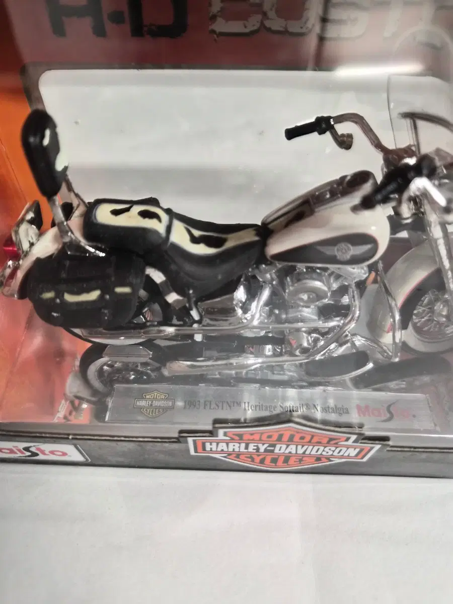 할리데이비슨 1993 FLSTN Heritage Softail Nostalgia 미개봉
