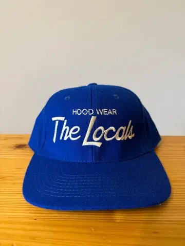 locals only 캡 블루 울