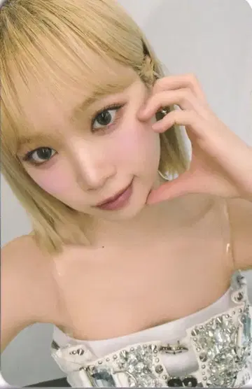 LE SSERAFIM 입장 혜택 CHAEWON SPECIAL EXHIBITION 2024