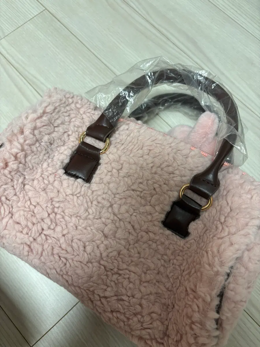 인형털 가방 핑크색