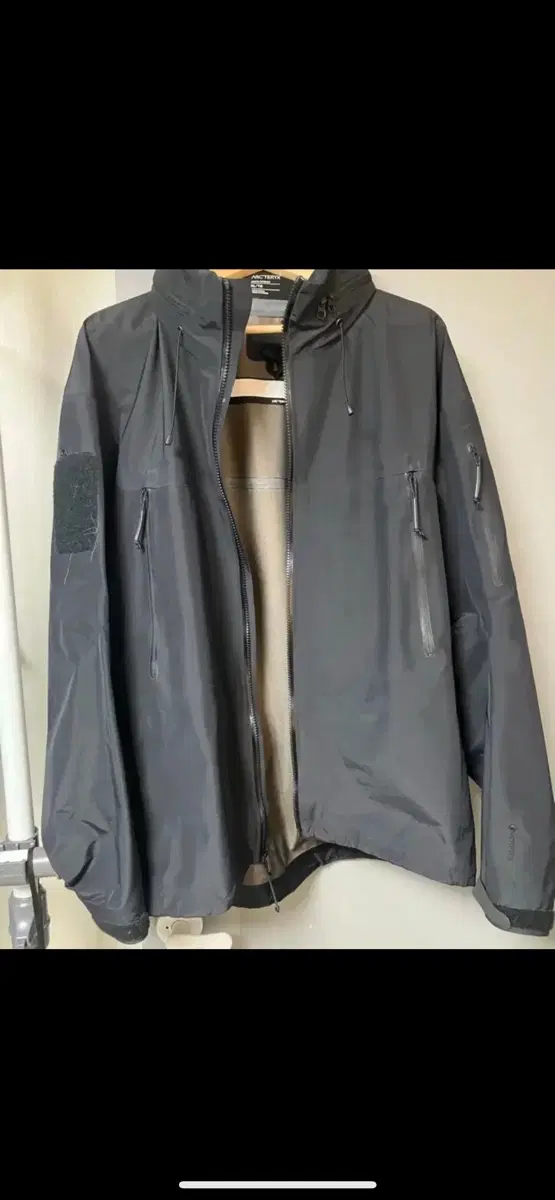 아크테릭스 리프 알파 gen2 블랙 xl