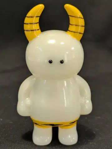 UAMOU 오니 UAMOU 축광 성형