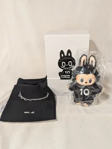 POP MART The monsters 10th Anniversary Exhibition Limited LABUBU Vinyl Plush Blister pack