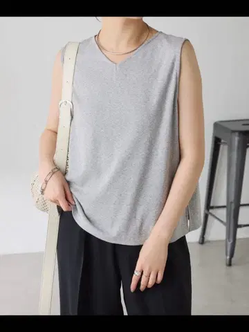 린넨 라이크 컷 탱크탑