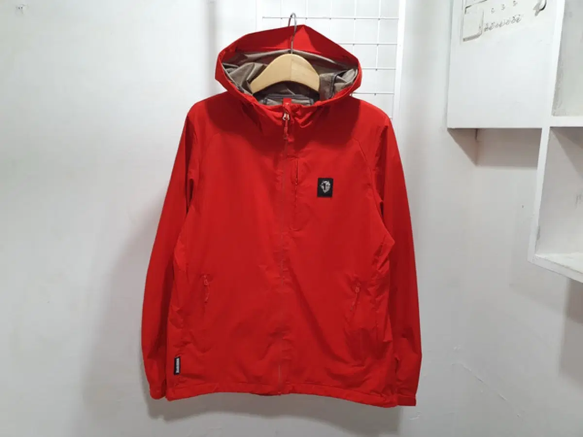 블랙야크 바람막이 (MAN L-100)#1082W