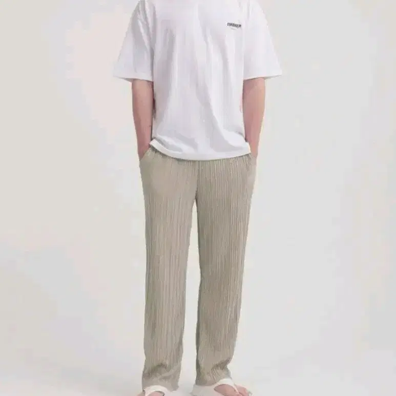 [L(32)] 남성 플리츠 밴딩 팬츠 새제품