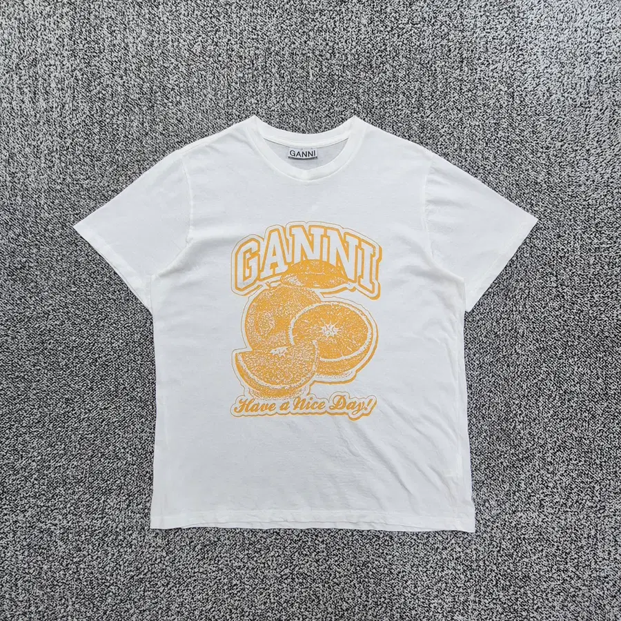 빈티지9. 가니 GANNI 오렌지 빈티지 그래픽 반팔 티셔츠 화이트
