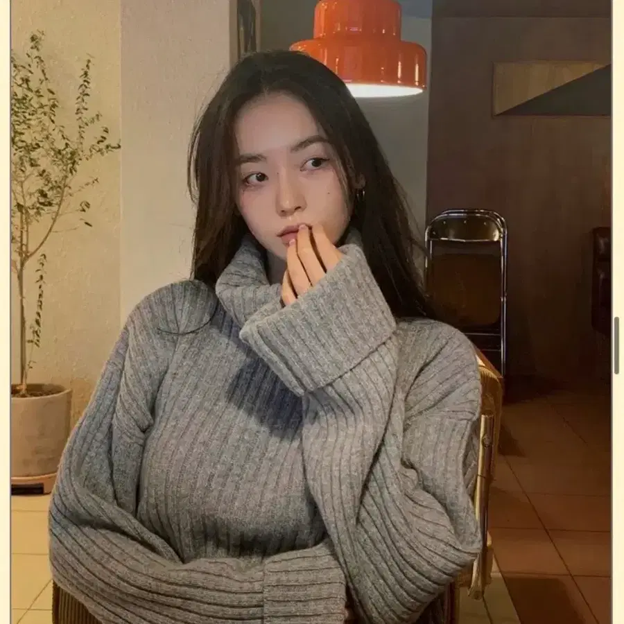 페일제이드 터틀넥 울 니트 목폴라 차콜