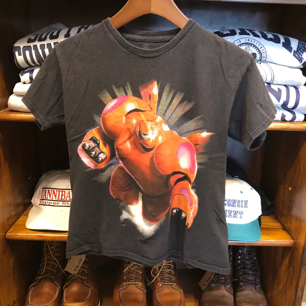 Kids vintage (Big hero) -Kids L